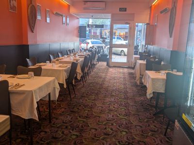 ready-to-go-indian-restaurant-for-sale-in-tamworth-1