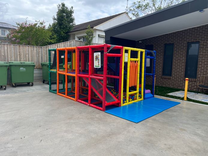 profitable-mobile-play-centre-soft-play-business-strong-brand-low-overheads-2