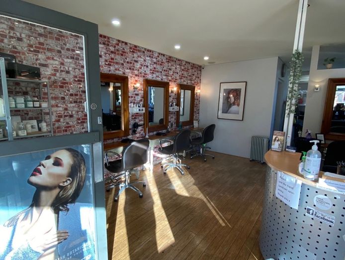 perth-hills-hair-salon-retirement-sale-0