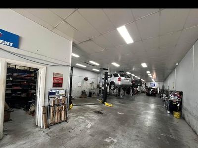 turn-key-light-vehicle-automotive-business-for-sale-2