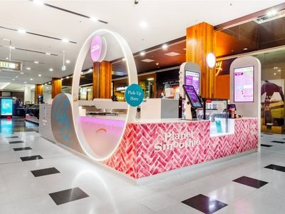 for-sale-planet-smoothie-company-owned-stores-5