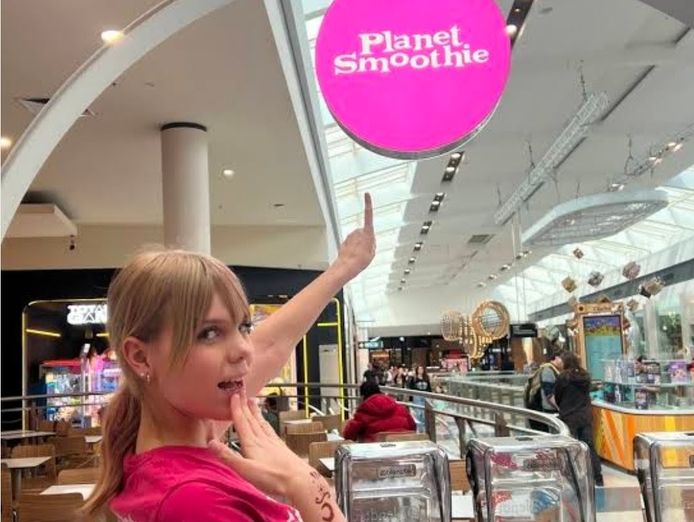 for-sale-planet-smoothie-company-owned-stores-2