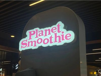 for-sale-planet-smoothie-company-owned-stores-0