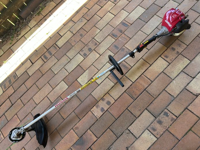 thriving-coastal-mowing-maintenance-business-2