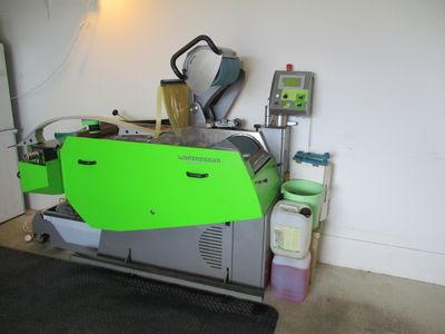 ski-snowboard-retail-rental-shop-9