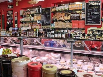 eight-mile-plains-deli-14-year-legacy-retirement-sale-0