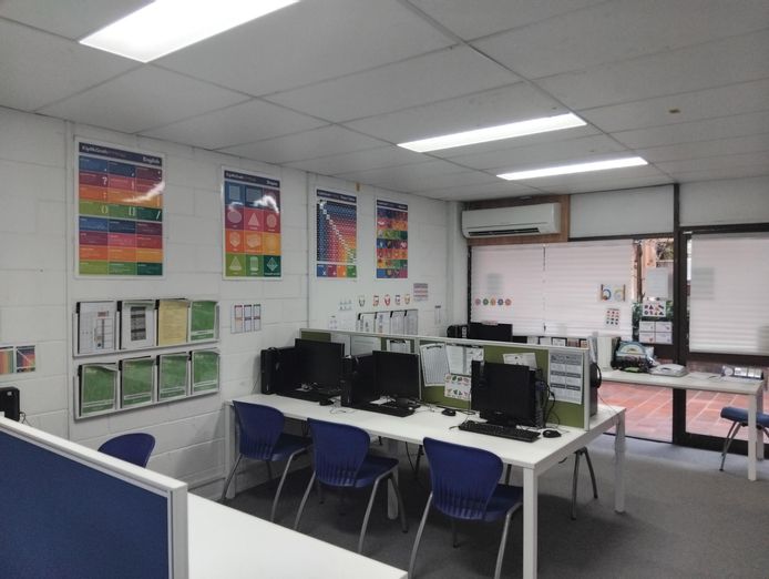 tutoring-centre-kip-mcgrath-education-centre-loganholme-1
