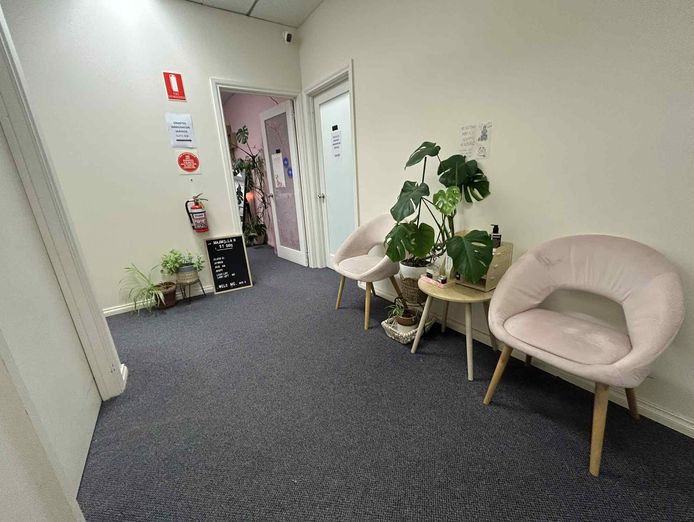established-lash-brow-studio-for-sale-central-hobart-3