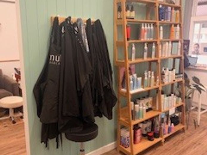 hairdressers-the-hair-room-3