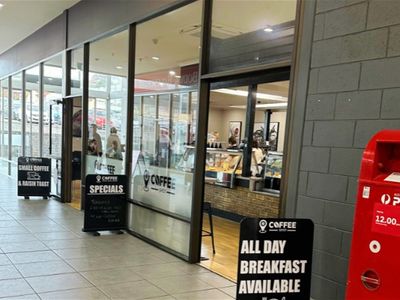 renowned-cafe-in-woolworths-complex-long-secure-lease-4
