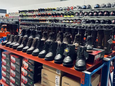 premier-motorcycle-dealership-several-brands-3
