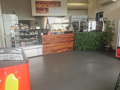 award-winning-take-away-fish-amp-chip-shop-high-traffic-spot-7