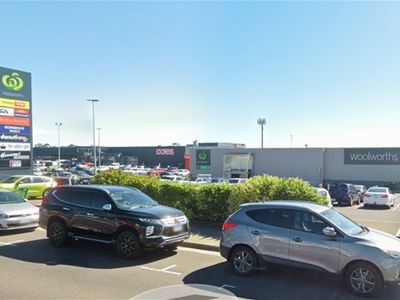 renowned-cafe-in-woolworths-complex-long-secure-lease-3