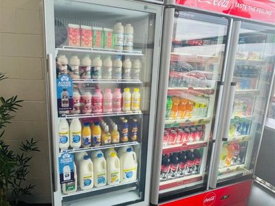 award-winning-take-away-fish-amp-chip-shop-high-traffic-spot-5