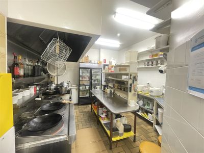 long-established-family-run-restaurant-in-north-hobart-4