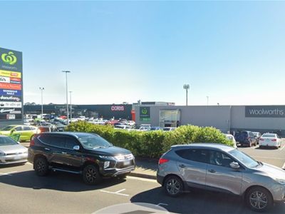 renowned-cafe-in-woolworths-complex-long-secure-lease-3
