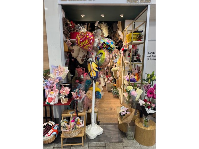 established-florist-with-loyal-customers-in-busy-hobart-cbd-1