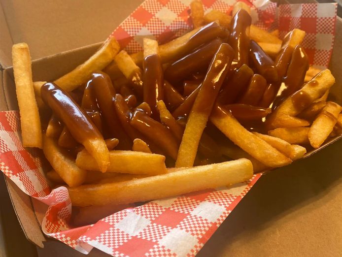 award-winning-take-away-fish-amp-chip-shop-high-traffic-spot-0