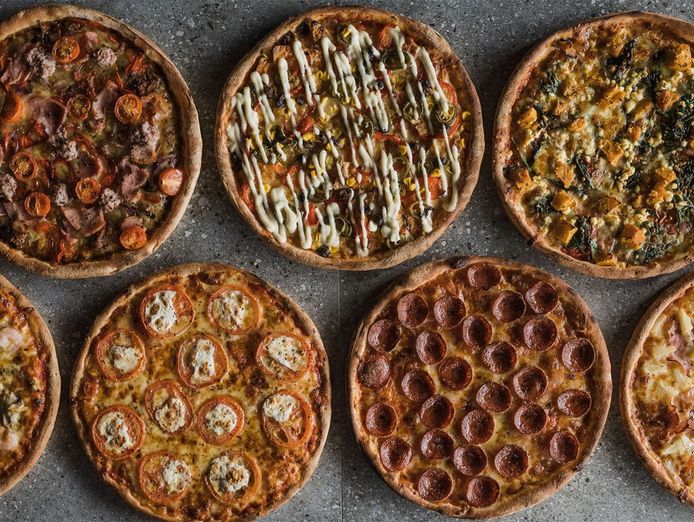 established-gourmet-pizza-brand-2-stores-loyal-customers-7