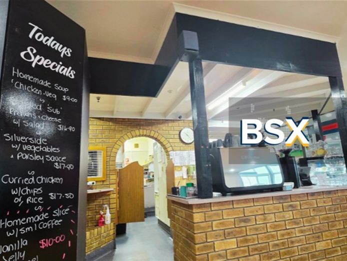 renowned-cafe-in-woolworths-complex-long-secure-lease-0