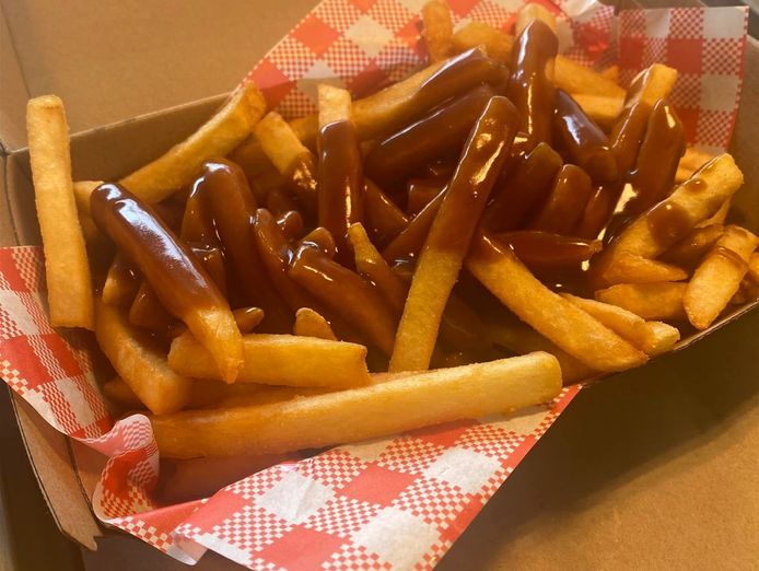 award-winning-take-away-fish-amp-chip-shop-high-traffic-spot-0