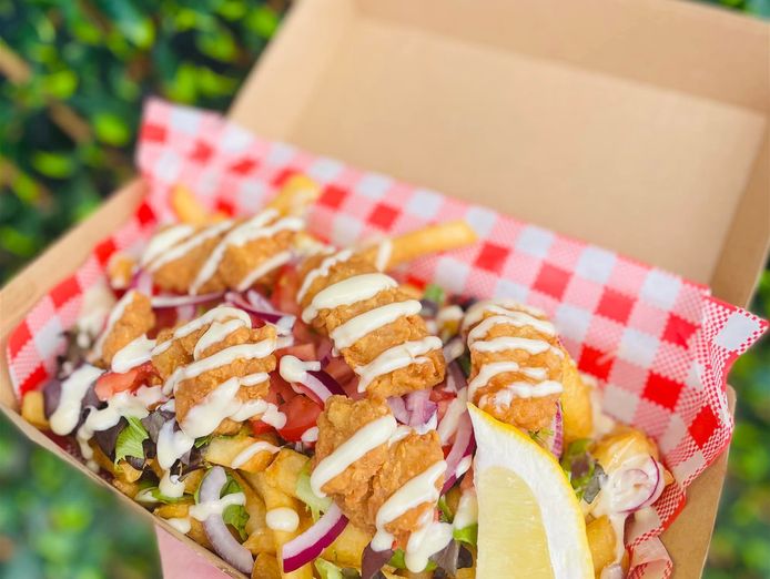 award-winning-take-away-fish-amp-chip-shop-high-traffic-spot-3