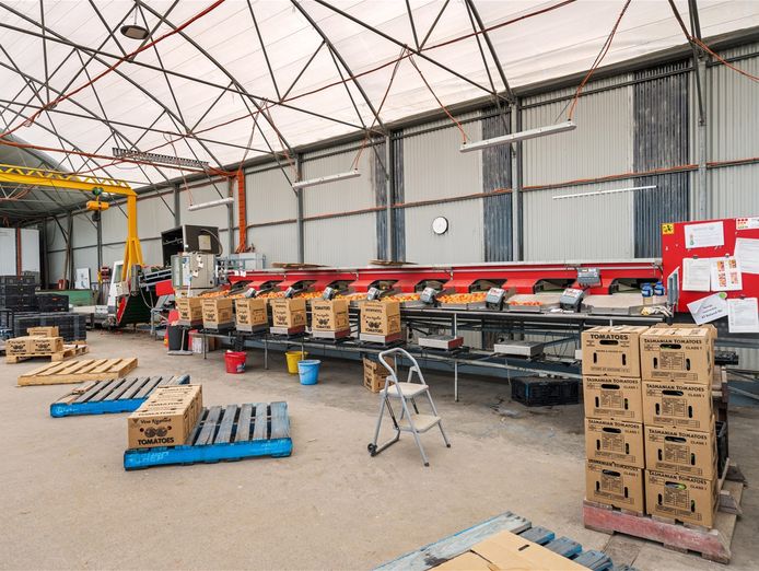 hydroponic-vegetable-crop-farm-land-buildings-amp-machinery-7