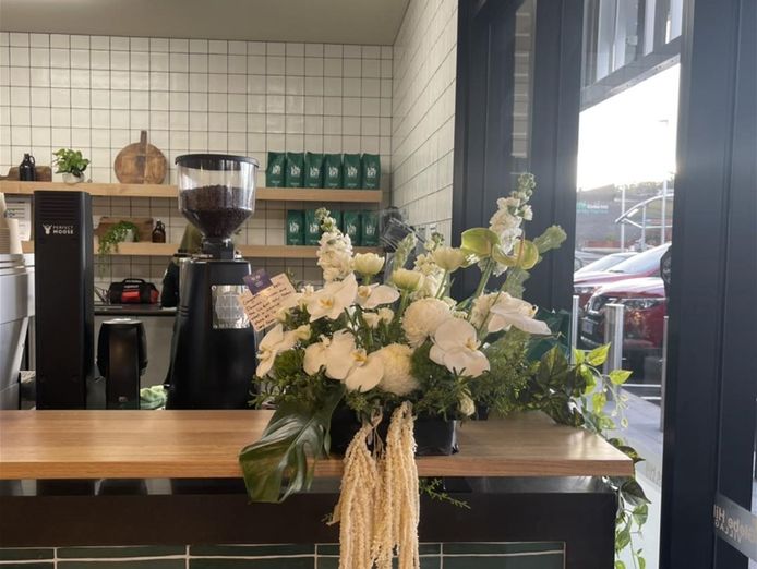 established-florist-and-gift-shop-in-hobart-cbd-6
