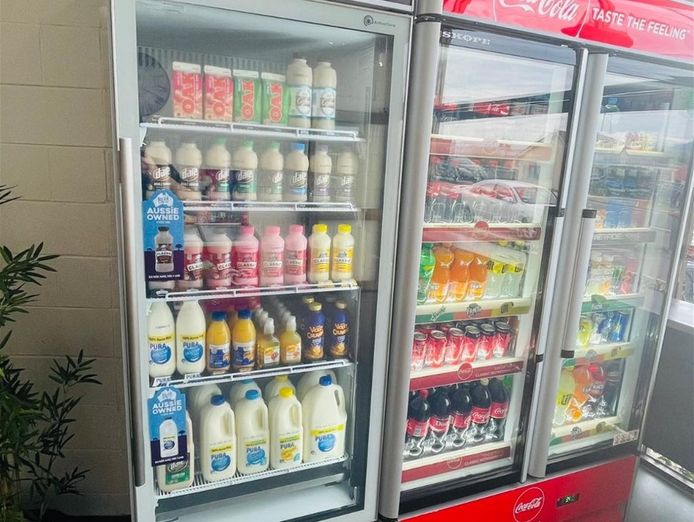 award-winning-take-away-fish-amp-chip-shop-high-traffic-spot-5