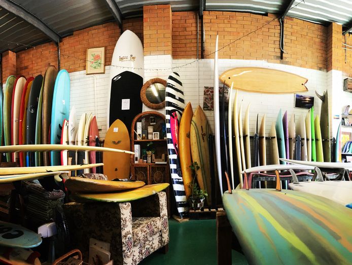 well-loved-and-established-old-school-surf-shop-1