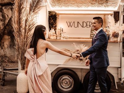 award-winning-mobile-bar-business-flexible-turnkey-high-demand-3