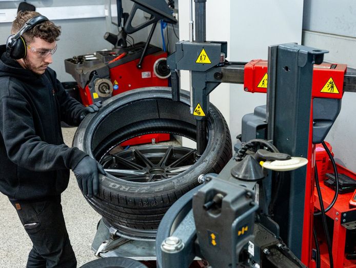 jax-tyres-auto-franchise-for-sale-2