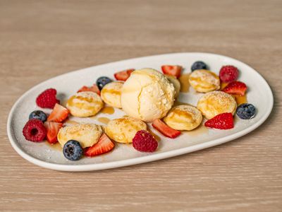 cafe-dessert-and-cocktail-bar-licensed-5