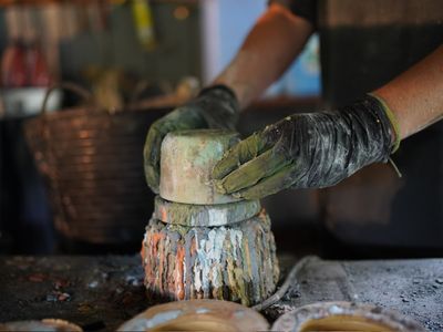 established-handmade-candle-concrete-homewares-business-5
