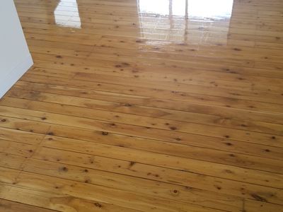 coastal-floor-sanding-and-polishing-9