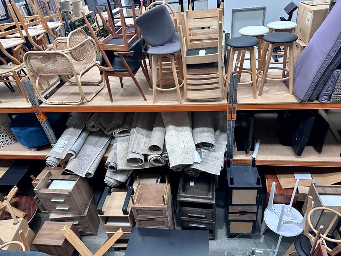 property-styling-furniture-35-house-lots-must-go-5