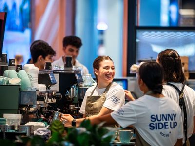 visa-pathway-seeking-a-hands-on-partner-with-a-25-50-equity-stake-3