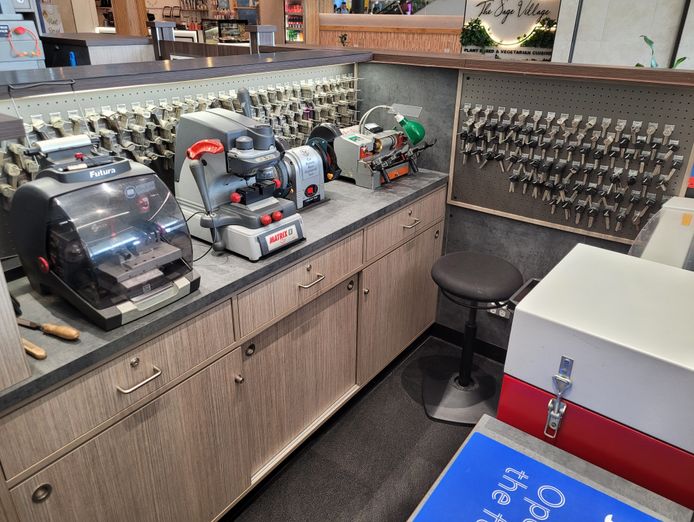 shoe-repair-key-cutting-engraving-business-for-sale-7