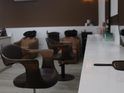 rare-find-truganina-39-s-premier-turnkey-beauty-destination-7