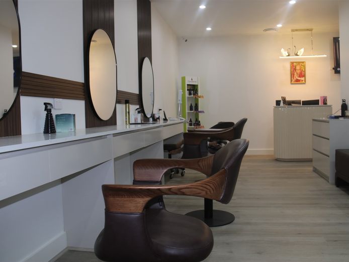 rare-find-truganina-39-s-premier-turnkey-beauty-destination-1