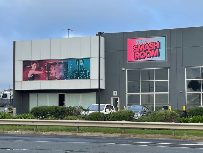 australias-official-smash-room-business-is-for-sale-0