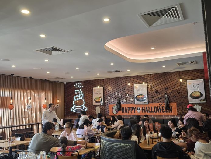 international-japanese-franchise-restaurant-in-prime-shopping-centre-9