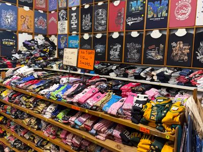 4-retail-shops-for-sale-cairns-night-markets-prime-location-4