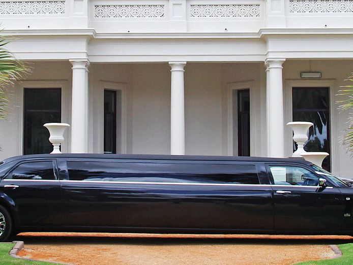 melbourne-based-14-year-old-limousine-business-for-sale-1