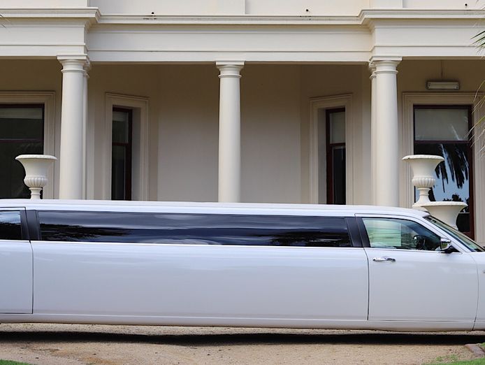 melbourne-based-14-year-old-limousine-business-for-sale-3