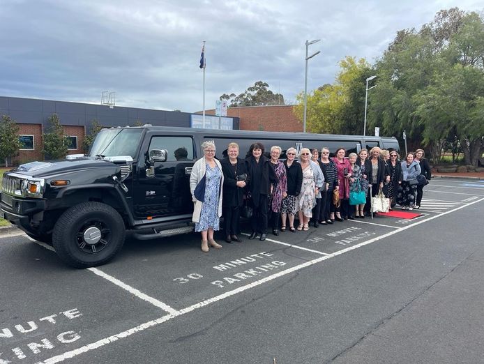 melbourne-based-14-year-old-limousine-business-for-sale-8