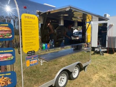 food-trailer-airstream-3