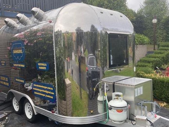 food-trailer-airstream-2
