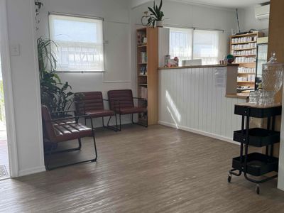 complementary-medicine-clinic-naturopathy-osteopthy-nutrition-counselling-0