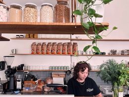 The business you have dreamed of | Coffee Shop and Cafe | Strong local following